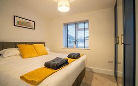 Mill Road Apartment First Floor